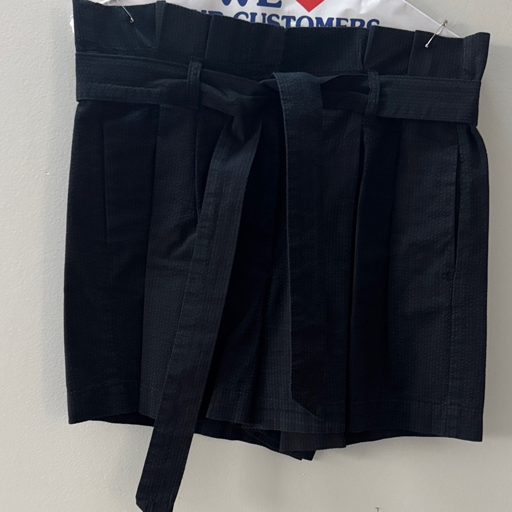 J. Crew Women’s Shorts with Tie Belt 100% Cotton Size 6 Black